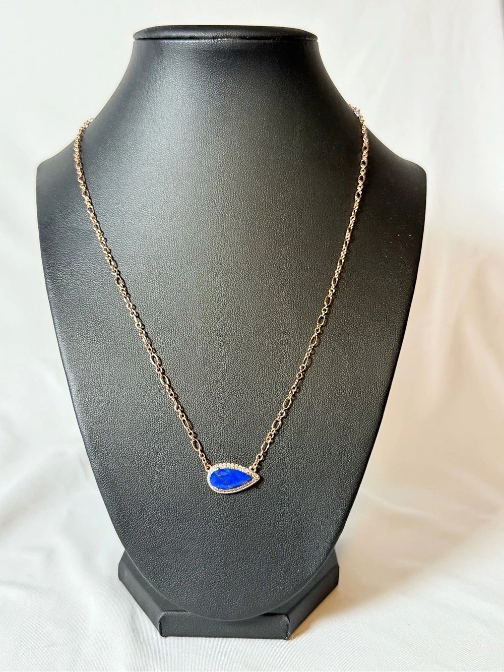 Bomb party Pendant Necklace Blue & rose Gold